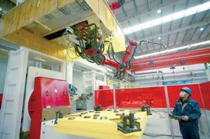 Ŭ�������߶������I(l��ng)����ĸ�(j��ng)��(zh��ng)���͇�(gu��)�HԒ�Z(y��)��(qu��n)